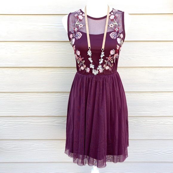 Embroidered Burgundy Boho Tulle Dress S - Picture 3 of 16